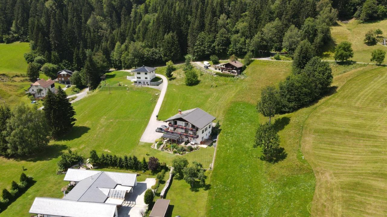 Gailtal Panorama Appartement Kotschach-Mauthen Buitenkant foto